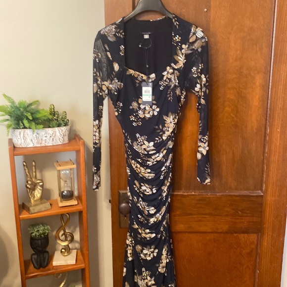Tommy Hilfiger floral ruched dress 😍😍😍 - Picture 6 of 13